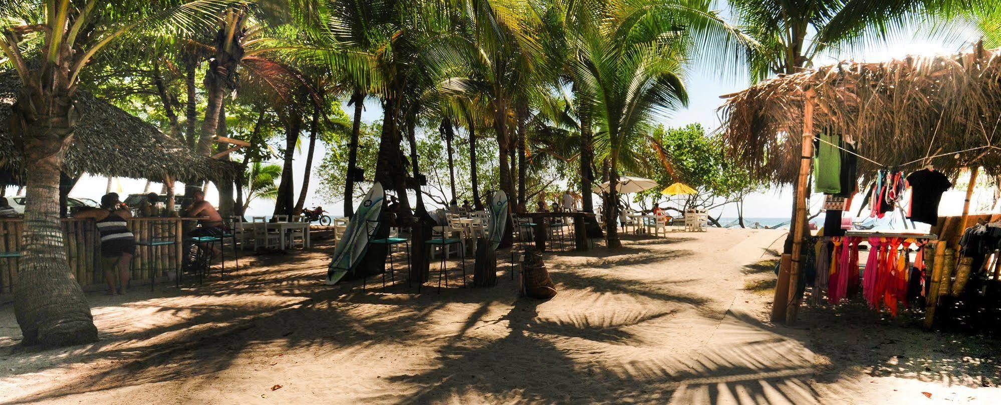 Santascabinas Playa Santa Teresa  Esterno foto